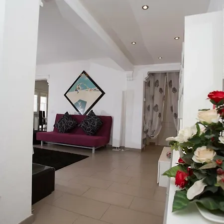 Appia Tourist Appartement *